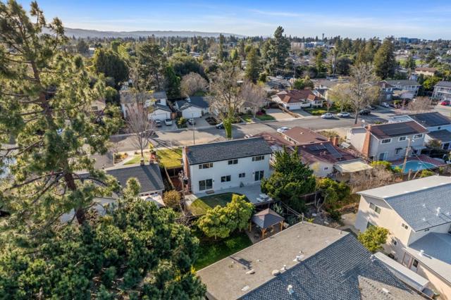 Image 47 of 55 For 868 Laburnum Drive
