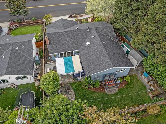 757 Pine Avenue, San Jose CA: https://media.crmls.org/mediaz/032883d6-e655-4e9b-b212-44a8bf76b73b.jpg