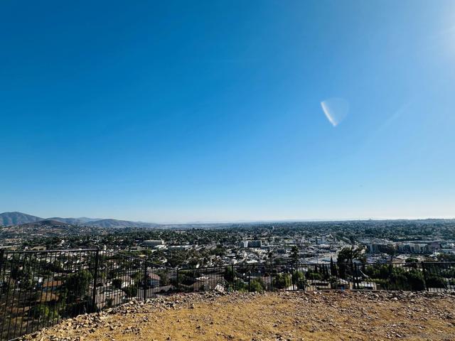 Image 1 of 20 For 7845 La Mesa Summit Dr