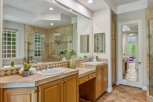 10 Porto Cielo Court, Rancho Mirage, CA 92270