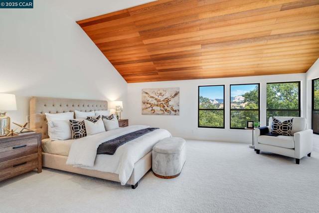 36 Candlewood Place, Walnut Creek CA: https://media.crmls.org/mediaz/03297c01-a228-42a6-af29-88d5b2f66f2e.jpg