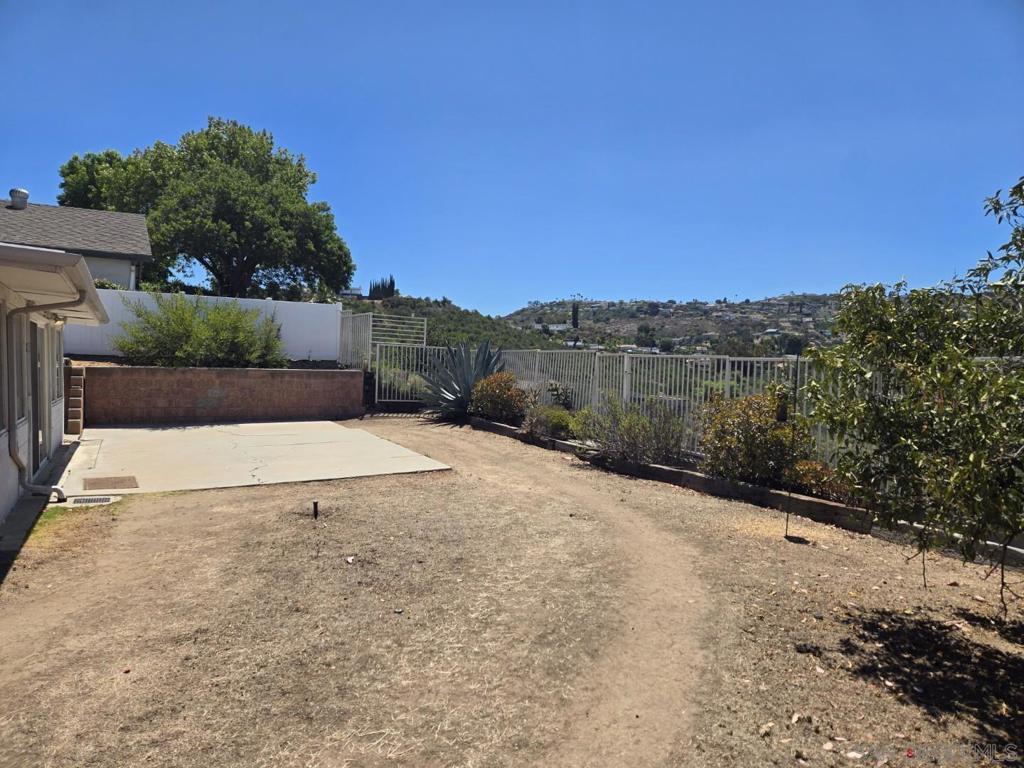 5657 Red River Drive - photo 11