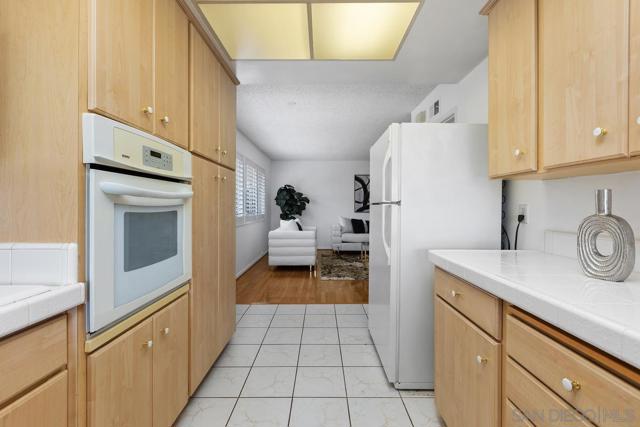 12226 Casero Ct., San Diego CA: https://media.crmls.org/mediaz/0329b0fe-ef20-4a2e-afb1-fa0f9c3c0dc0.jpg