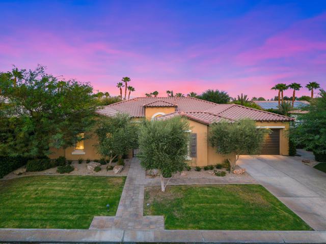 48864 Pear Street, Indio CA: https://media.crmls.org/mediaz/032a45af-ed70-477c-8720-b10196fc6370.jpg