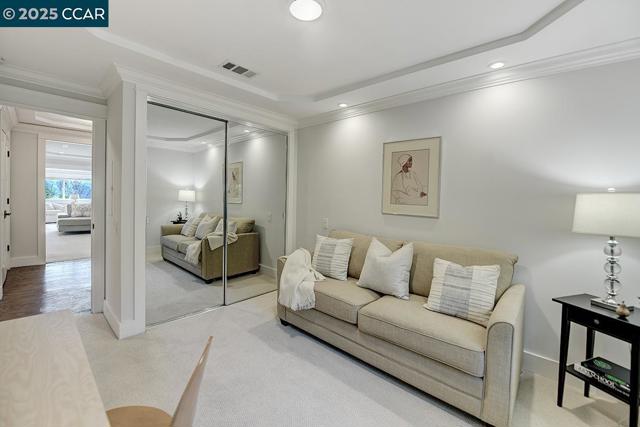 1232 Skycrest Dr, Walnut Creek CA: https://media.crmls.org/mediaz/032ad843-57d3-4967-976f-5965d4dc2bed.jpg
