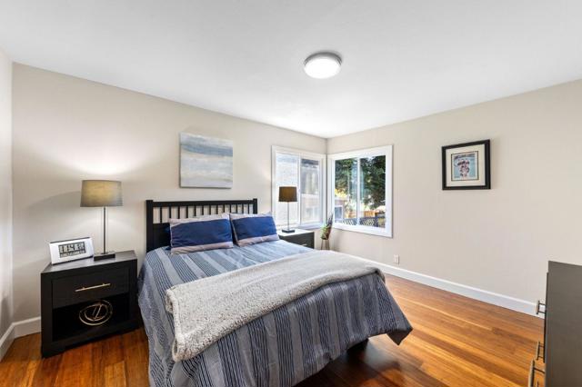 519 Park Boulevard, Millbrae CA: https://media.crmls.org/mediaz/032b0a4b-1e5e-4593-8134-3237bdeaa203.jpg