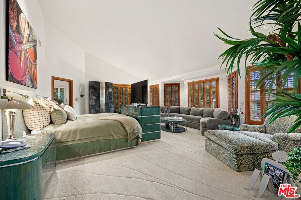 MLS #25488325 img 13