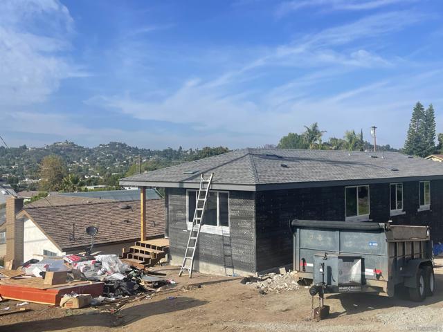 3335 37 S Barcelona St., Spring Valley CA: https://media.crmls.org/mediaz/032da32c-b603-4576-997e-c045c22b3c79.jpg