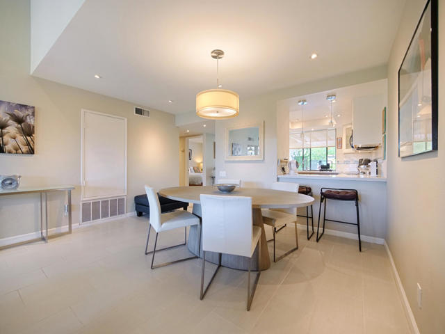 1150 Via Tenis, Palm Springs, CA 92262