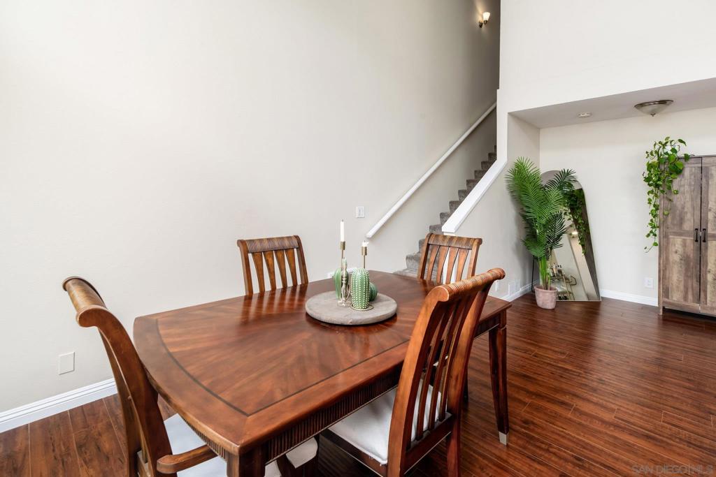 2544 Navarra Dr - photo 4