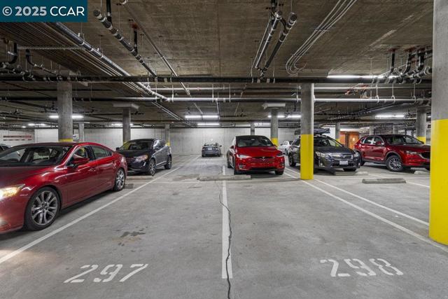 1655 N CALIFORNIA, Walnut Creek CA: https://media.crmls.org/mediaz/032e7ff2-669e-4200-aef1-c5dfe0f73201.jpg