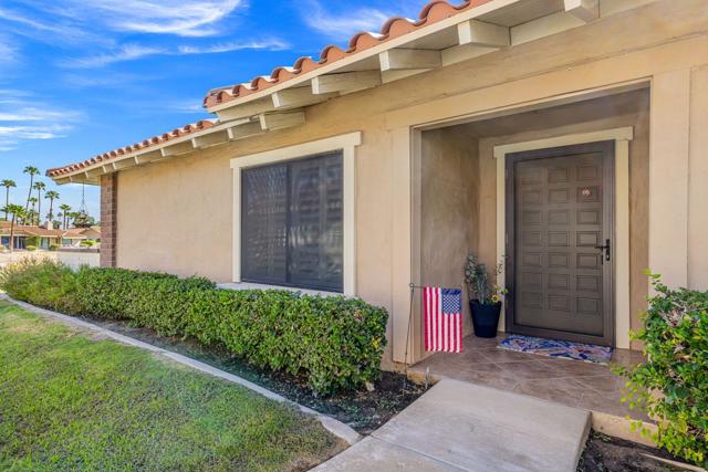 348 Villena Way, Palm Desert, CA 92260