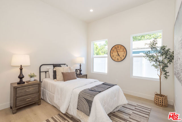 824 N Lima Street, Burbank CA: https://media.crmls.org/mediaz/032f06ed-b63f-45ba-ad19-af1672e301cf.jpg