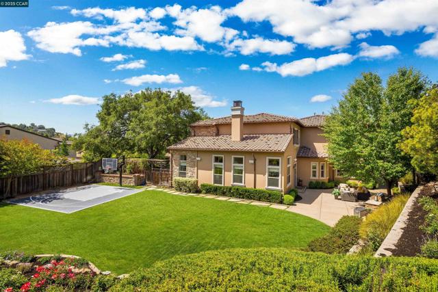 837 O'Brien Place, Danville CA: https://media.crmls.org/mediaz/032f87b6-6913-4821-855b-e4ba5334f16d.jpg