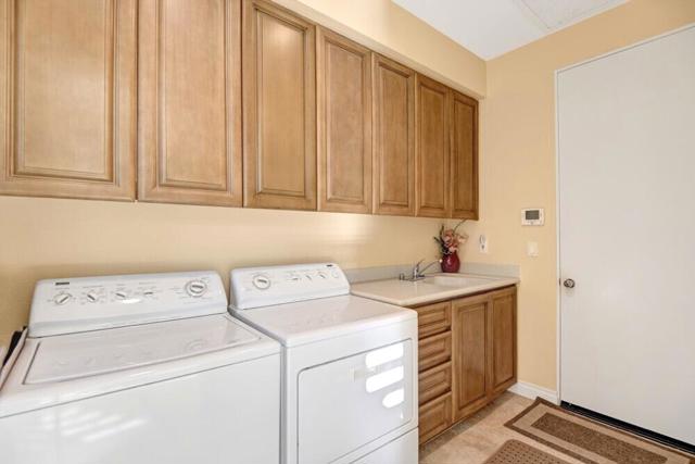 241 Arrowhead Drive, Palm Desert, CA 92211