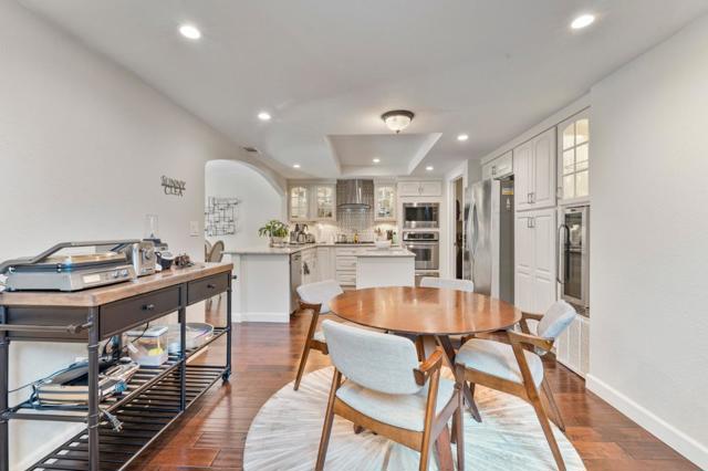 960 Oak Park Drive, Morgan Hill CA: https://media.crmls.org/mediaz/03309742-ed88-4b3a-9f23-ce169191d025.jpg