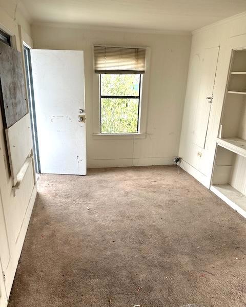 175 Spruce Avenue, South San Francisco CA: https://media.crmls.org/mediaz/0330e115-94fc-4648-9699-87e9ab713c7b.jpg