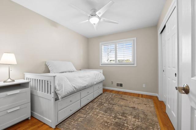 Image 19 of 51 For 2971 Lansford Avenue