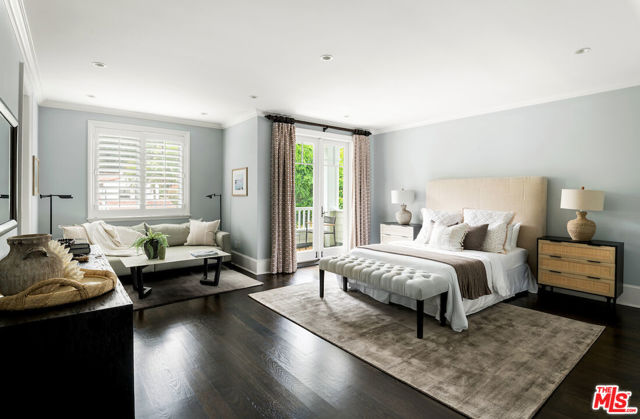Drew Fenton | 456 N Bowling Green Way Los Angeles CA | MLS: 7251586