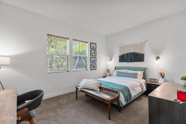 1729 Bluesage Court, Simi Valley CA: https://media.crmls.org/mediaz/0333cc74-bc9a-4eee-ac56-8bbf3b2fecb8.jpg
