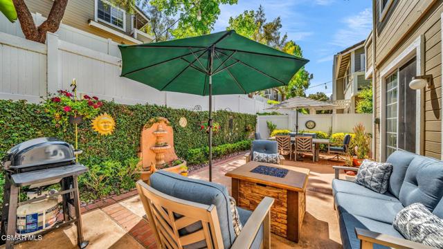 30972 Minute Man Way, Westlake Village CA: https://media.crmls.org/mediaz/0333cf5f-e733-4b2f-8e13-5e2e1920c504.jpg