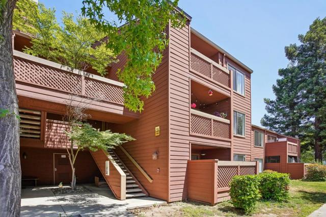 1110 Yarwood Court, San Jose CA: https://media.crmls.org/mediaz/0334531a-1794-46a3-be9c-8c797d7835f1.jpg