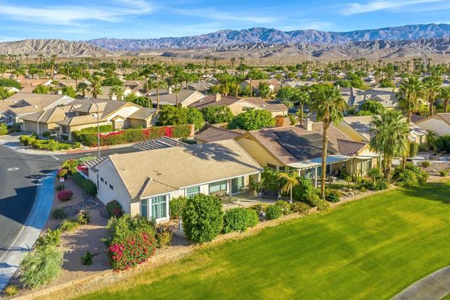 2 Bed Home for Sale in Palm Desert, California
