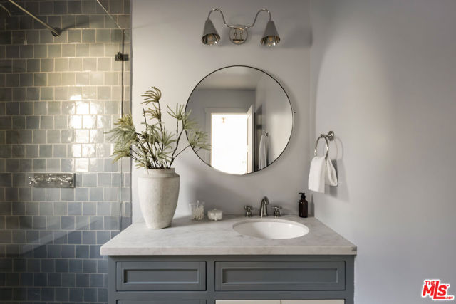 1411 Armadale Avenue, Los Angeles CA: https://media.crmls.org/mediaz/03391b4e-9483-4a7f-a161-3fc5c712deee.jpg