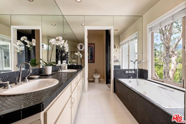 8990 Norma Place photo 29
