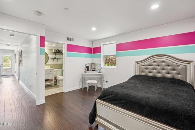 4255 Raynol Street, Los Angeles CA: https://media.crmls.org/mediaz/033c8d3d-1059-4bb2-99ce-fdff0b32e235.jpg