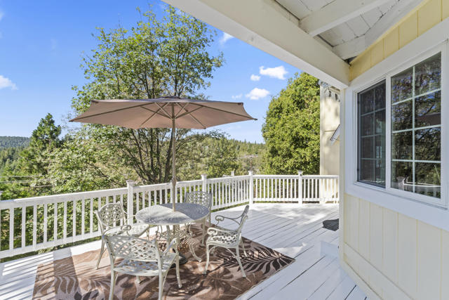 692 Zurich Drive, Lake Arrowhead, CA 92352