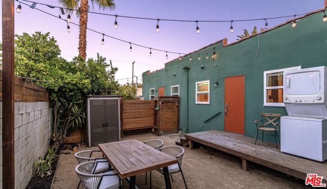 4307 Burns Avenue, Los Angeles CA: https://media.crmls.org/mediaz/033d763f-3761-4df6-b8ea-4b982c503d29.jpg
