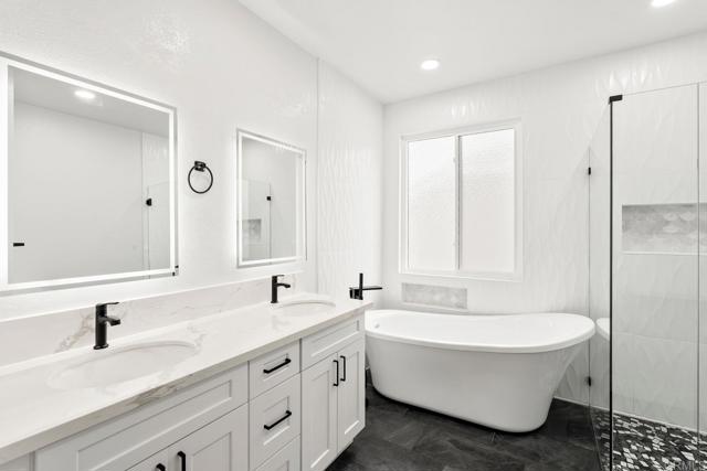 Detail Gallery Image 19 of 35 For 1048 Sunset Crossing Point, San Diego,  CA 92154 - 5 Beds | 3 Baths