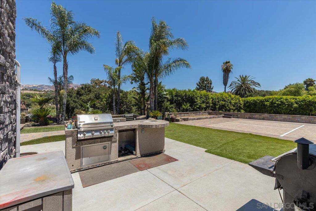 MLS #250034986SD image #44