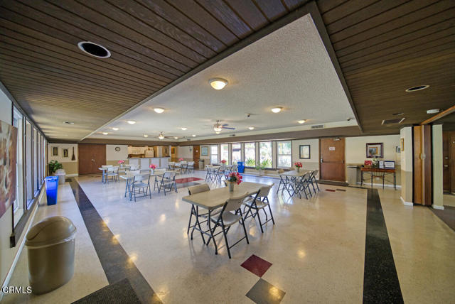 94 Camino Algarve, Camarillo CA: https://media.crmls.org/mediaz/03401e4b-c5cc-4bcd-941f-abdd50c4f814.jpg