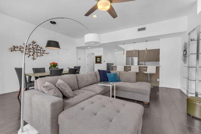 350 Goleta Way, Palm Springs CA: https://media.crmls.org/mediaz/03407028-2fd5-414b-927a-1ee0fcb840c9.jpg