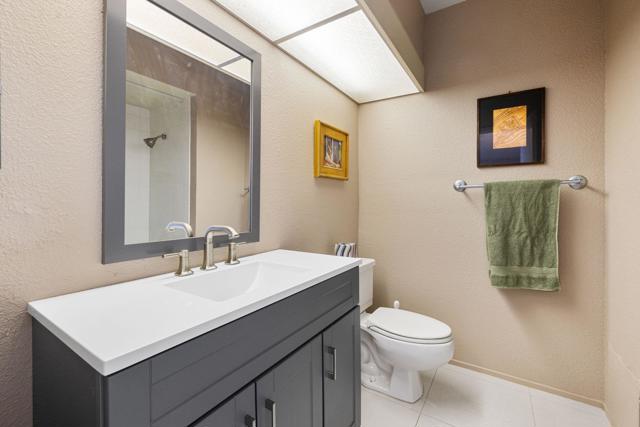 Image 30 of 38 For 73449 Foxtail Lane