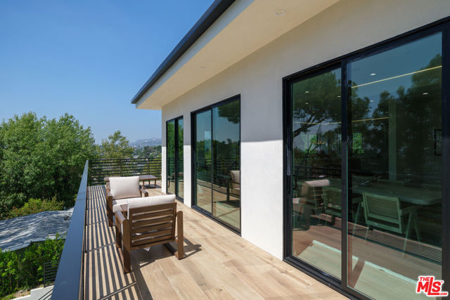 3 Bed Home for Sale in Los Angeles, California