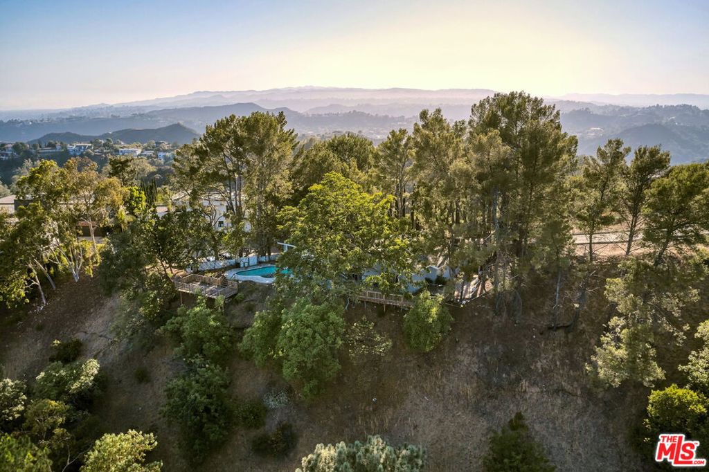 2526 Briarcrest Road