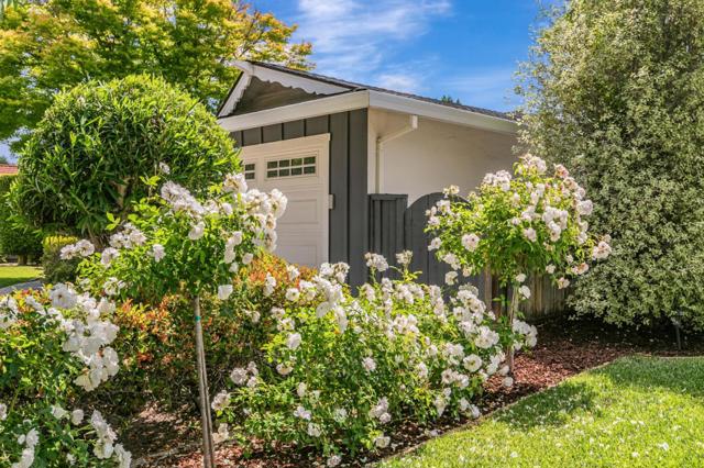 1712 Husted Avenue, San Jose CA: https://media.crmls.org/mediaz/0342d6e4-810f-4acd-9078-fc31e83cdf14.jpg