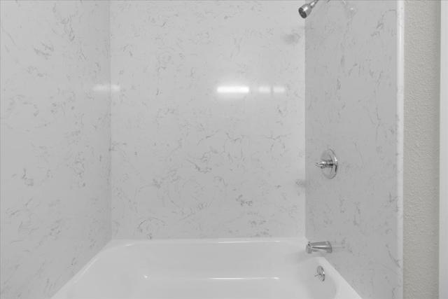 1631 Cherokee Drive, Salinas CA: https://media.crmls.org/mediaz/03430ff0-d730-483b-afcf-7d6dfdbc3113.jpg