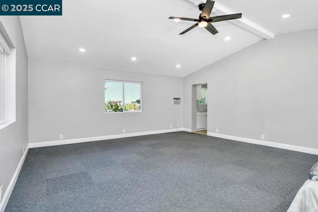 2280 Concord Ave, Brentwood CA: https://media.crmls.org/mediaz/0344f0de-a813-4251-a1ce-c6fe74122a36.jpg