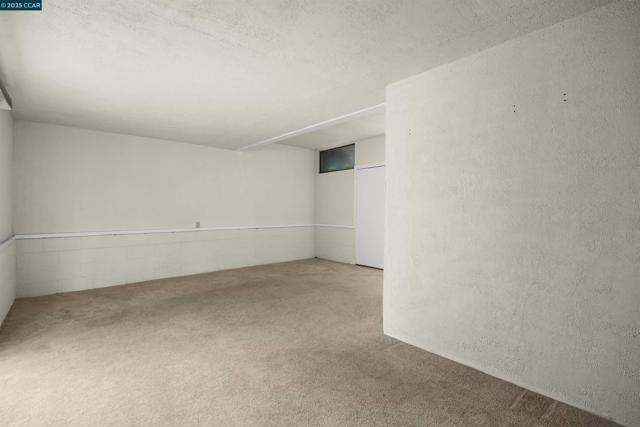 2656 Garden Ave, Concord CA: https://media.crmls.org/mediaz/03458aae-c4c9-4a48-9fa6-240d8cd16f47.jpg