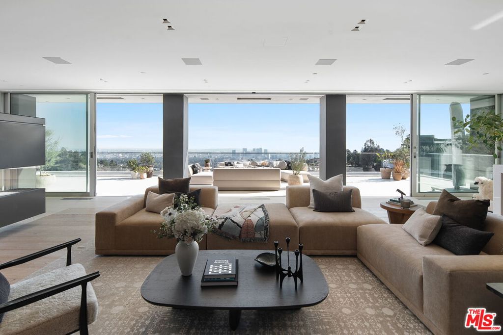 MLS #25488287 img 12