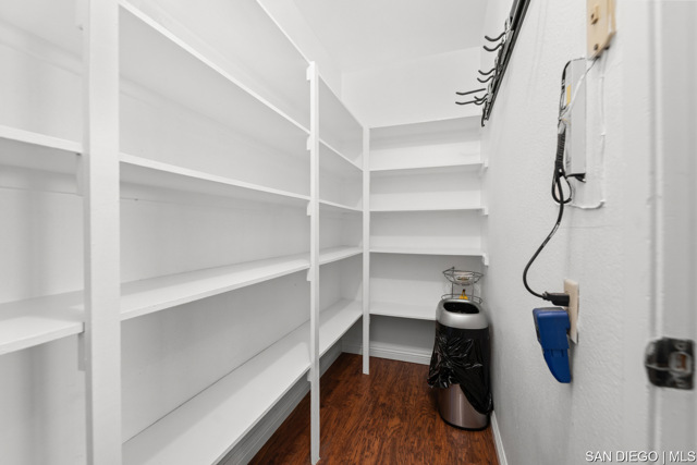 24231 Robledo, Mission Viejo CA: https://media.crmls.org/mediaz/0346b13b-2605-4308-ba7c-52c6eb393b47.jpg