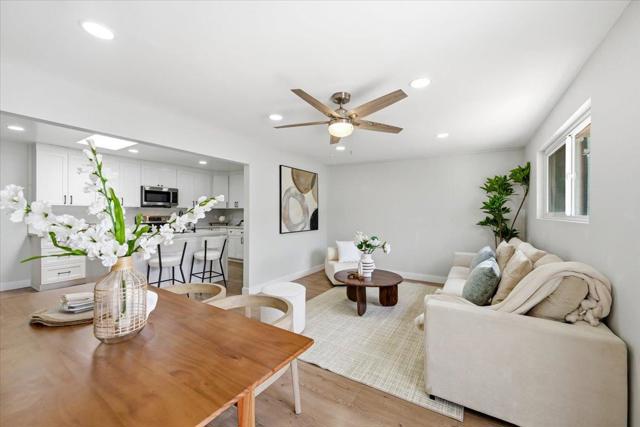 32915 Lake Erie Street, Fremont CA: https://media.crmls.org/mediaz/0349932c-7912-4aa8-9bc1-7a4725090b0f.jpg