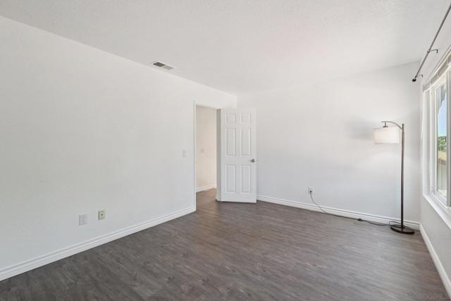 Image 29 of 69 For 10812 Elderwood Ln