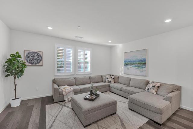1312 Milkweed Street, Milpitas CA: https://media.crmls.org/mediaz/034a8bb8-0404-4cbf-9945-9a34cbb49c1a.jpg