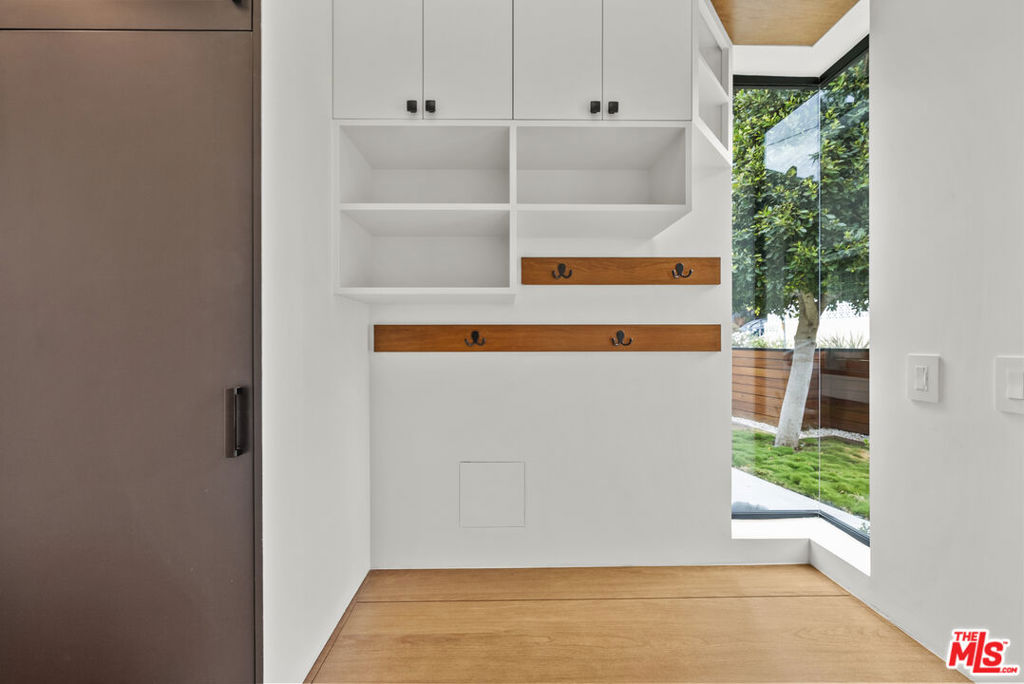 MLS #26856391 image #42