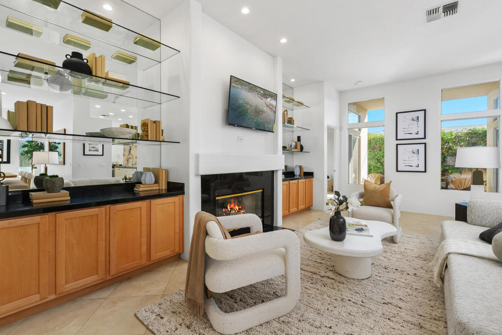 MLS #219139242DA image #16